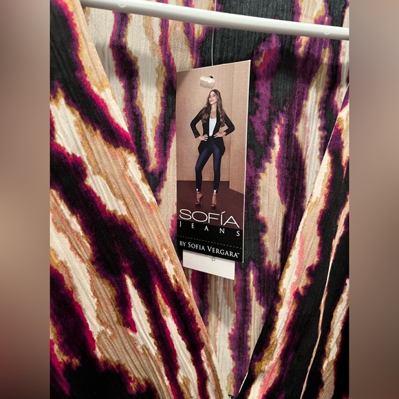 Chic Zibra Print Wrap Blouse with Ruffles - Picture 6 of 9